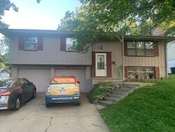 Pre-foreclosure in  BOYD CIR Omaha, NE 68134