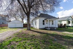 Pre-foreclosure in  N MARTIN ST Spokane, WA 99207
