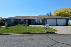  S 81st Ave, Yakima WA