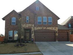 Pre-foreclosure in  CAELAN CT Mckinney, TX 75071