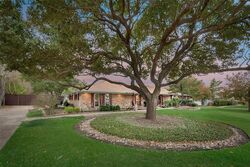 Pre-foreclosure in  RIDGEVIEW DR Plano, TX 75094