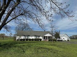  Webb Rd, Newbern TN