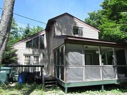  Country Place Dr, Tobyhanna PA
