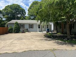 Pre-foreclosure in  SKYLAND DR Morganton, NC 28655