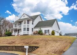 Pre-foreclosure in  VALLEY VIEW CT Newton, NJ 07860