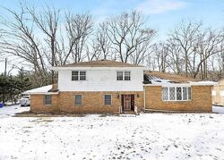 Pre-foreclosure in  HOOVER AVE Township Of Washington, NJ 07676