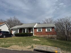 Pre-foreclosure in  CRESTSIDE LN Saint Louis, MO 63128