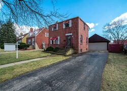 Pre-foreclosure in  S 16TH AVE Broadview, IL 60155