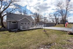 Pre-foreclosure in  W WARNER ST Waukegan, IL 60087