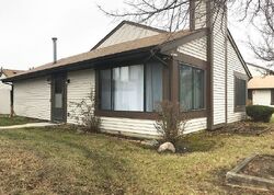 Pre-foreclosure in  SANTA BARBARA DR Hanover Park, IL 60133
