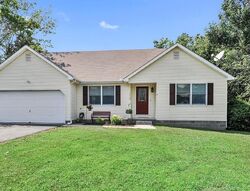 Pre-foreclosure in  TUPELO CT Felton, DE 19943