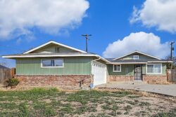 Pre-foreclosure in  E SPRUCE AVE Lemoore, CA 93245
