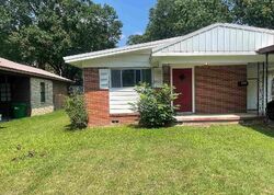  Troutt, Benton AR
