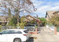  W 53rd St, Los Angeles CA