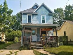Pre-foreclosure in  W 8TH ST Lorain, OH 44052