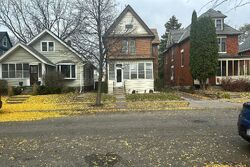  Armstrong Ave, Saint Paul MN