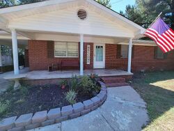 Pre-foreclosure in  E MAIN ST Greenbrier, AR 72058