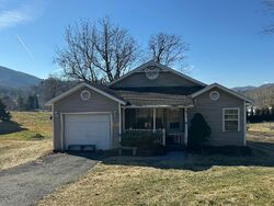 Pre-foreclosure in  ROWAN RD White Sulphur Springs, WV 24986