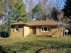 Pre-foreclosure in  LEE AVE Victoria, VA 23974