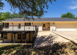 Pre-foreclosure in  RED ROCK DR Belton, TX 76513