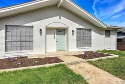  Ridgeway Dr, Sherman TX