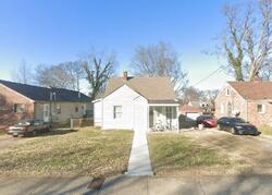 Pre-foreclosure in  EDEN ST Nashville, TN 37208