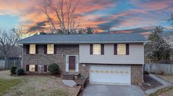 Pre-foreclosure in  SHENANDOAH LN NW Cleveland, TN 37312