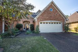 Pre-foreclosure in  ROLLING GREEN DR Memphis, TN 38125