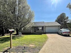 Pre-foreclosure in  CARISSA CT Chesnee, SC 29323