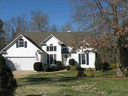 Pre-foreclosure in  RED MAPLE CT Fountain Inn, SC 29644