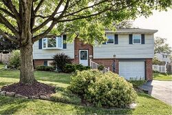 Pre-foreclosure in  GREENRIDGE DR Lancaster, PA 17601