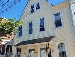 Pre-foreclosure in  SOUTH ST Pottstown, PA 19464