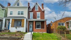Pre-foreclosure in  MCCANDLESS AVE Pittsburgh, PA 15201