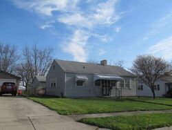 Pre-foreclosure in  KOCH AVE Vandalia, OH 45377