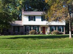  Paxton Woods Dr, Loveland OH