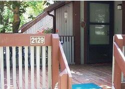 Pre-foreclosure in  PINEBROOK TRL Cuyahoga Falls, OH 44223