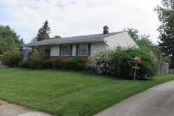 Pre-foreclosure in  OSAGE ST Stow, OH 44224