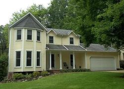 Pre-foreclosure in  CEDAR WOOD WAY Uniontown, OH 44685