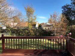 Pre-foreclosure in  KURTZ ST Berea, OH 44017