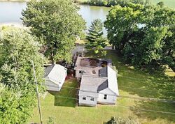 Pre-foreclosure in  HARDIN PIKE RD Wapakoneta, OH 45895