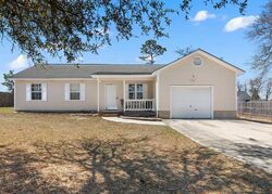 Pre-foreclosure in  KINGSBRIDGE RD Hubert, NC 28539