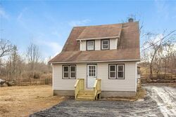 Pre-foreclosure in  ROUTE 211 W Middletown, NY 10940