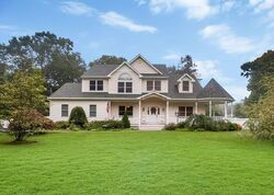 Pre-foreclosure in  MELROSE PKWY Patchogue, NY 11772