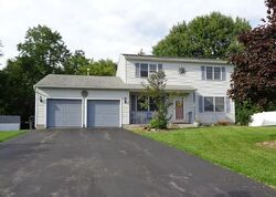  Glenview Dr, Syracuse NY