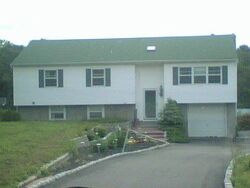 Pre-foreclosure in  N DUNTON AVE Patchogue, NY 11772