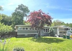Pre-foreclosure in  EXETER RD Poughkeepsie, NY 12603