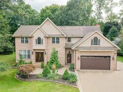 Pre-foreclosure in  LAKE VIEW TER Webster, NY 14580