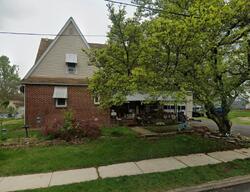 Pre-foreclosure in  E 3RD ST Florence, NJ 08518