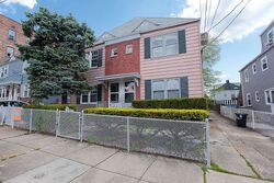  Kelly Pkwy, Bayonne NJ