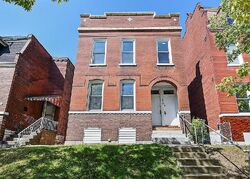 Pre-foreclosure in  PENNSYLVANIA AVE Saint Louis, MO 63118